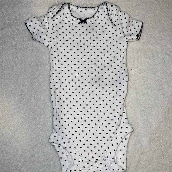 Onsie - Picture 2 of 4